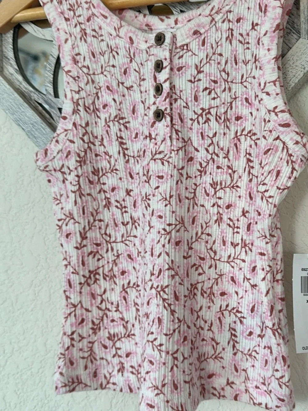Old Navy • Girls S NWT Pink Ditsy Floral Ribbed Henley Tank Top Cottagecore